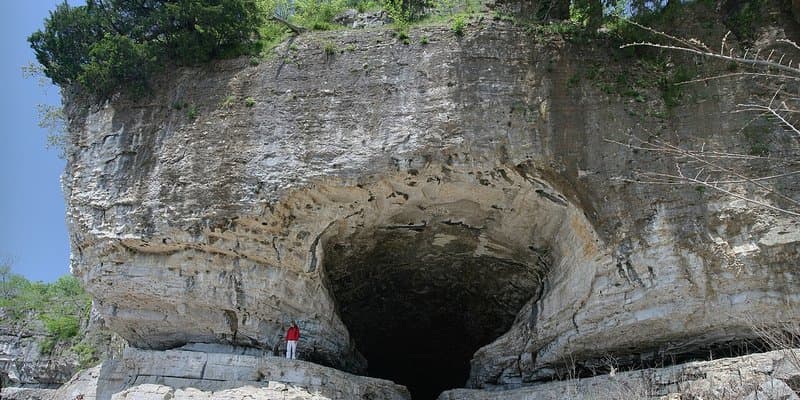 Cave-In-Rock State Park hero image
